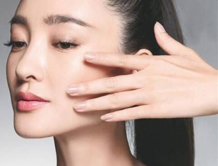 红血丝皮肤会不会长斑，有斑时该如何护理  长斑 护理 美白祛黄 第5张