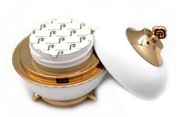 红血丝薄皮适合什么高端护肤品  红血丝 护肤品 高端 美白祛黄 第5张