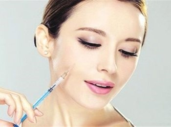 有红血丝能打水光针吗，脆弱肌肤别折腾  水光 红血丝 美白祛黄 第3张