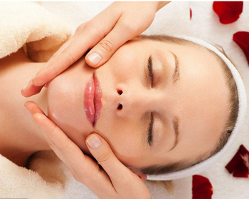 挤痘痘有红血丝怎么办，妙招帮你修复复杂肌  红血丝 挤痘 美白祛黄 第3张