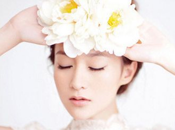 脸上红血丝怎么办，五步缓解红血丝  红血丝 美白祛黄 第2张