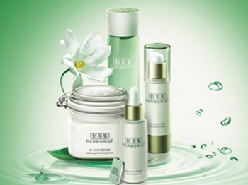 佰草集修复红血丝怎么样，适合什么年龄