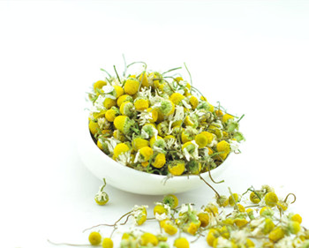 民间去除红血丝土方法，5个偏方推荐  去红血丝的方法 美白祛黄 第2张