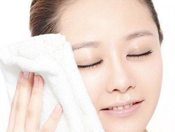 脸上起红血丝怎么去除  脸上 美白祛黄 第2张