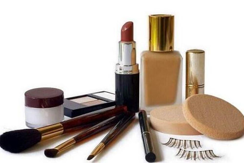 敏感肌用彩妆会过敏吗，使用彩妆有什么注意事项  过敏 美白祛黄 第4张