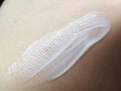 素见修复乳对敏感肌肤好用吗  素见修复乳 美白祛黄 第2张