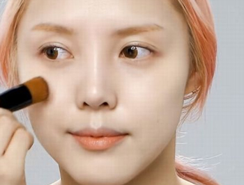 敏感肌可以用高光阴影棒吗，敏感肌化妆必看  敏感肌 高光阴影棒 美白祛黄 第3张