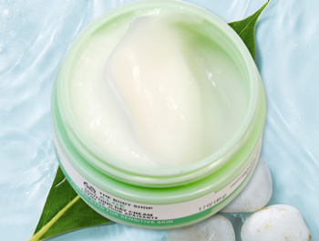 冬天敏感肌面霜推荐，5款促进肌肤舒缓补水  敏感肌肤护肤品 美白祛黄 第5张