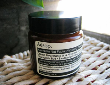 敏感肌美白产品推荐6款，正确美白不**  敏感肌肤用护肤品 美白 美白祛黄 第6张