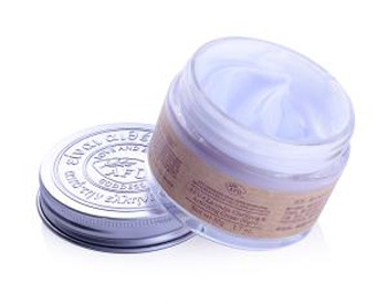 敏感肌肤专用修复晚霜排行top5，修复脆弱敏感  敏感肌肤用护肤品 晚霜 美白祛黄 第5张