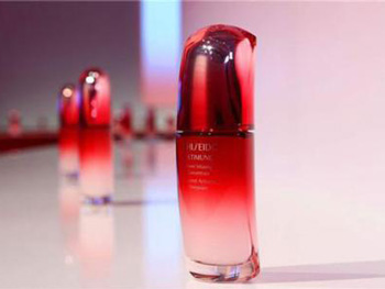 适合敏感肌肤用的精华液，推荐5款  敏感肌肤用护肤品 美白祛黄 第1张