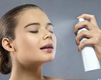 敏感肌肤用什么纯露，4种纯露推荐