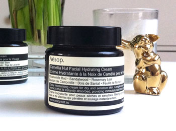 干性易过敏皮肤护肤品推荐 敏感肌肤用护肤品 美白祛黄 第3张 干性易过敏皮肤护肤品推荐 敏感肌肤用护肤品 美白祛黄 第3张