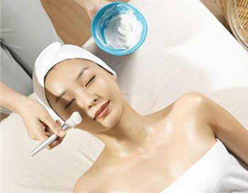 敏感肌肤可以用酸奶做面膜吗  敏感肌肤用面膜 美白祛黄 第2张