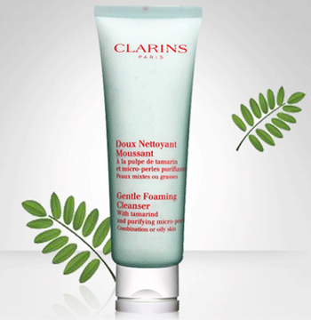 油性敏感肌肤适合什么护肤品  油性 敏感肌肤用护肤品 美白祛黄 第6张