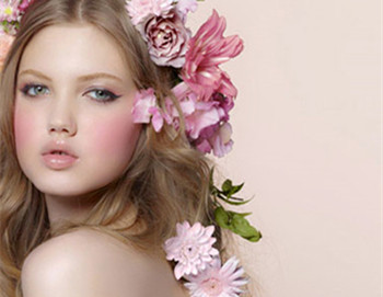 花皙蔻适合敏感肌肤吗哪个系列适合