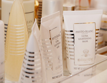 希思黎适合敏感肌肤吗