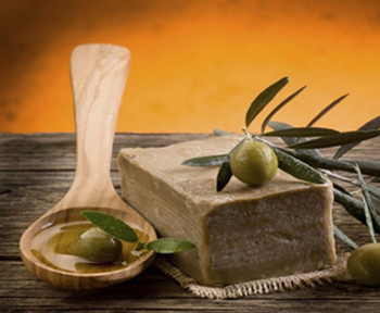 橄榄油敏感肌肤能用吗 橄榄油 肌肤 美白祛黄 第2张 橄榄油敏感肌肤能用吗 橄榄油 肌肤 美白祛黄 第2张