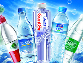 矿泉水敷脸对敏感肌肤有用吗