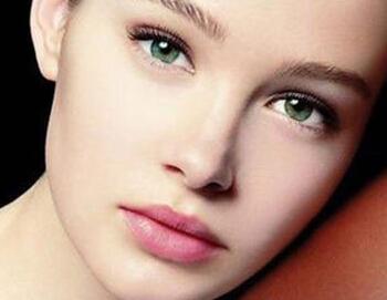 敏感肌肤用什么卸妆产品最安全有效