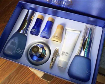 26岁到33岁敏感肌肤用呼吸哪个系列  26岁 33岁 呼吸 美白祛黄 第3张