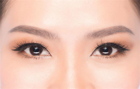 呼吸魔法眼霜怎么用,眼部肌肤更要温柔呵护 呼吸37度 眼霜 第5张 呼吸魔法眼霜怎么用,眼部肌肤更要温柔呵护 呼吸37度 眼霜 第5张