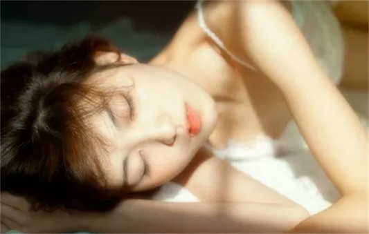 呼吸罗马安瓶怎么使用,教你使用呼吸罗马安瓶 呼吸37度 精华液 第5张 呼吸罗马安瓶怎么使用,教你使用呼吸罗马安瓶 呼吸37度 精华液 第5张