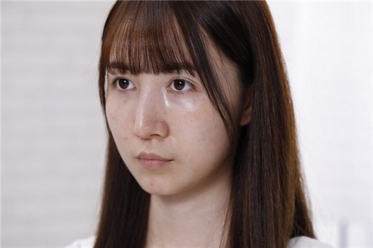 轻**必备护肤粉底，肌肤之钥钻光柔雾修护粉底液  第4张