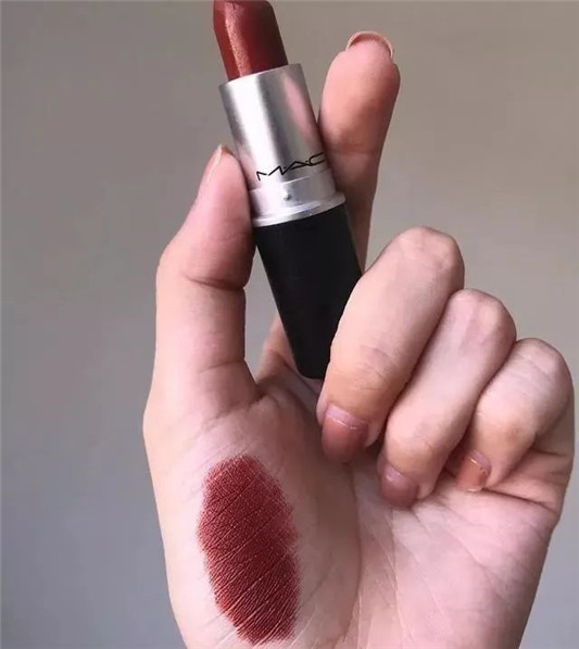 6支秋冬必备平价红棕色口红推荐 口红 第3张 6支秋冬必备平价红棕色口红推荐 口红 第3张