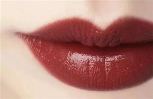 6支秋冬必备平价红棕色口红推荐 口红 第4张 6支秋冬必备平价红棕色口红推荐 口红 第4张