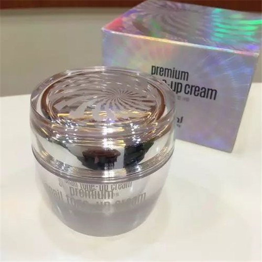 懒人必备素颜霜「阿玛尼贵妇 珂莱欧养肤 奶肌学生党最爱」  素颜霜 第2张