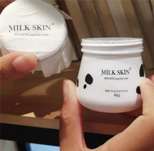 懒人必备素颜霜「阿玛尼贵妇 珂莱欧养肤 奶肌学生党最爱」  素颜霜 第4张