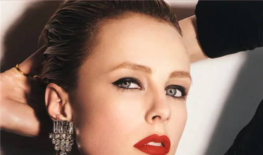 圣罗兰小金条鳄纹**版全新上市  圣罗兰 小金条 ** 新品 口红 第2张