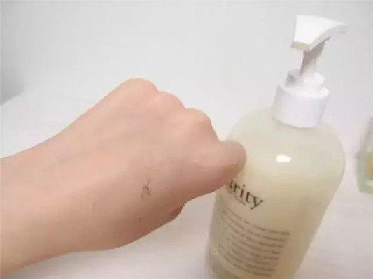 夏天最值得购买的12支洗面奶，皂基氨基酸的都有  洗面奶 皂基 氨基酸 第39张