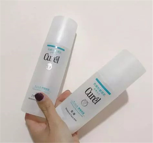 9款热门水乳大**，适合肤质和功效分析  水乳 第8张