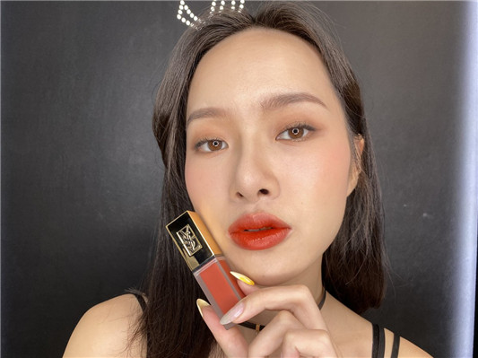 圣罗兰2020七夕情人节限定，猎爱讯号情慾狂放  唇膏 唇露 香水 香精 淡香精 新品 ** 滋润 香味 ** 清新 闪烁 雾面 细緻 轻盈 宝宝 疗癒香氛 春季彩妆 唇彩新品 雾面唇膏 第7张