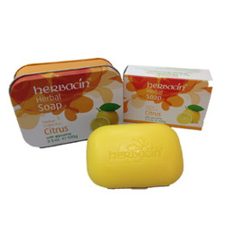 德国小甘菊炎热酷夏，皮肤清洁保湿调理的得力帮手