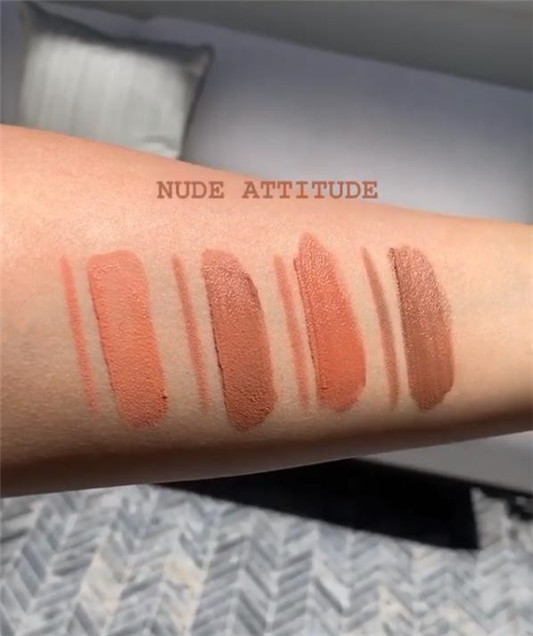 KylieCo**etics 全新唇釉套装  套装 新品 第4张