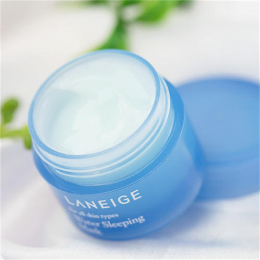 经常熬夜工作劳累肌肤差怎么办，5款超好用的焕颜修复护肤品  护肤品护肤品评测 第6张