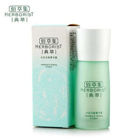 国产爽肤水排行榜10强，爽肤水哪个牌子效果好  爽肤水护肤品 第7张