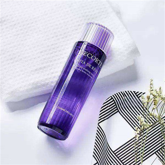 闭口粉刺怎么去除的小妙招，别信偏方这些护肤品安全又好用  第10张