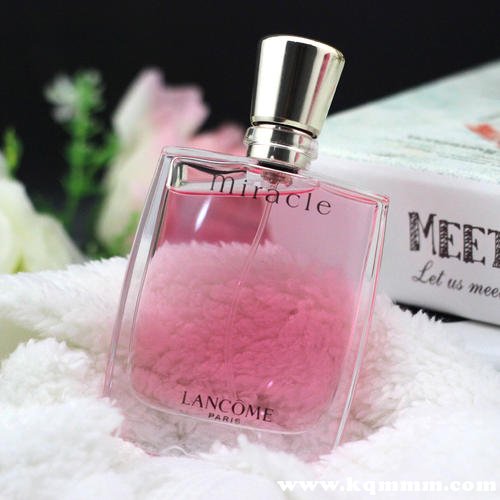 香水和香氛的区别是什么，香水与香氛有什么区别