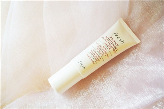 「BAZAAR」时尚国际版推荐，全球美白面膜排行榜10强  美白面膜 第2张