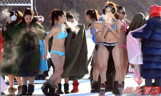 天气炎热会加速水分蒸发和皮肤老化，得到科学家认证