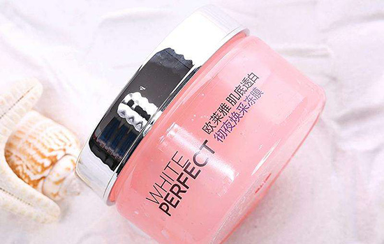 敷完欧莱雅面膜要洗脸吗，敷完欧莱雅面膜怎么洗脸  欧莱雅 面膜 第3张