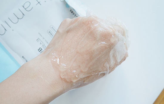 敷完欧莱雅面膜要洗脸吗，敷完欧莱雅面膜怎么洗脸  欧莱雅 面膜 第6张