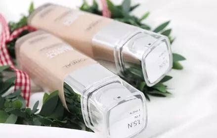 欧莱雅唇釉有哪些，轻松让颜值飙升几个度的彩妆单品  欧莱雅 口红哪个牌子好 口红 第14张