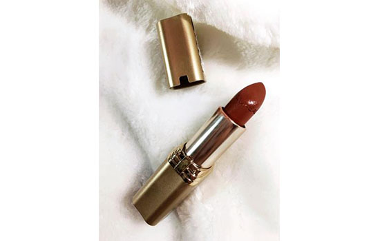 欧莱雅金管口红839是什么颜色，最好看的脏橘色  试色 欧莱雅 第2张