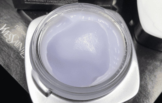 欧莱雅玻尿酸晚霜的质地是什么，轻松应对肌肤初老  欧莱雅 面霜 睡眠面膜 第4张