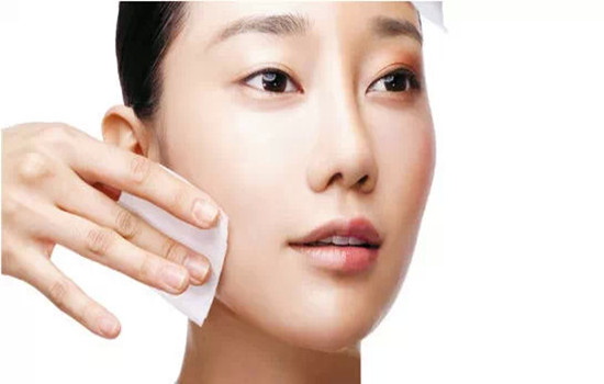 欧莱雅小黑瓶眼霜使用方法，需要搭配**头使用哟  欧莱雅 眼霜 第5张